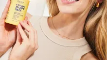 Selección de aceites limpiadores y bálsamos faciales para doble limpieza
