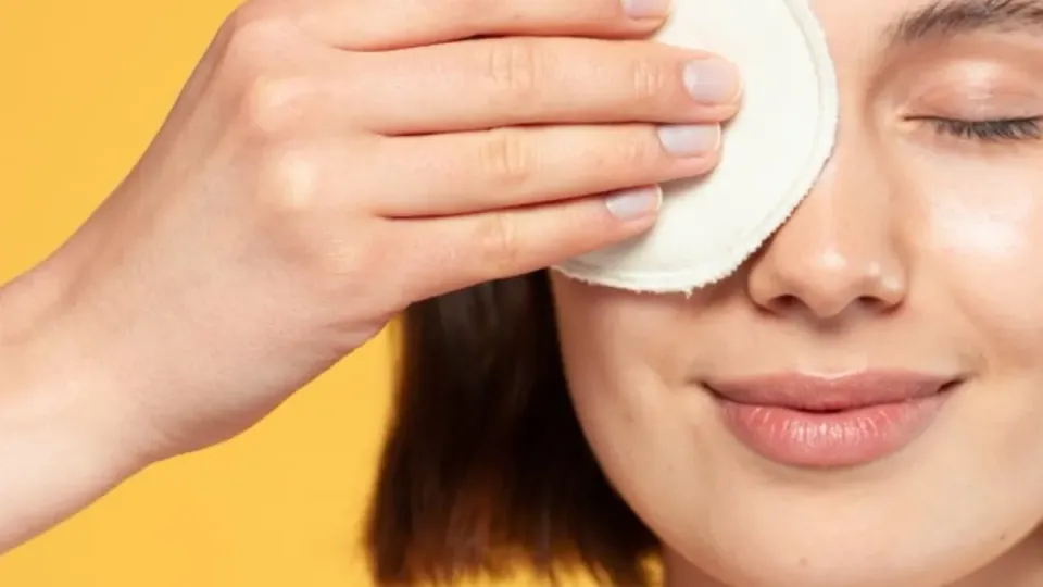 Mejor agua micelar 2026: 7 opciones analizadas por tipo de piel