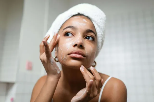 Rutina skincare de noche: orden correcto paso a paso